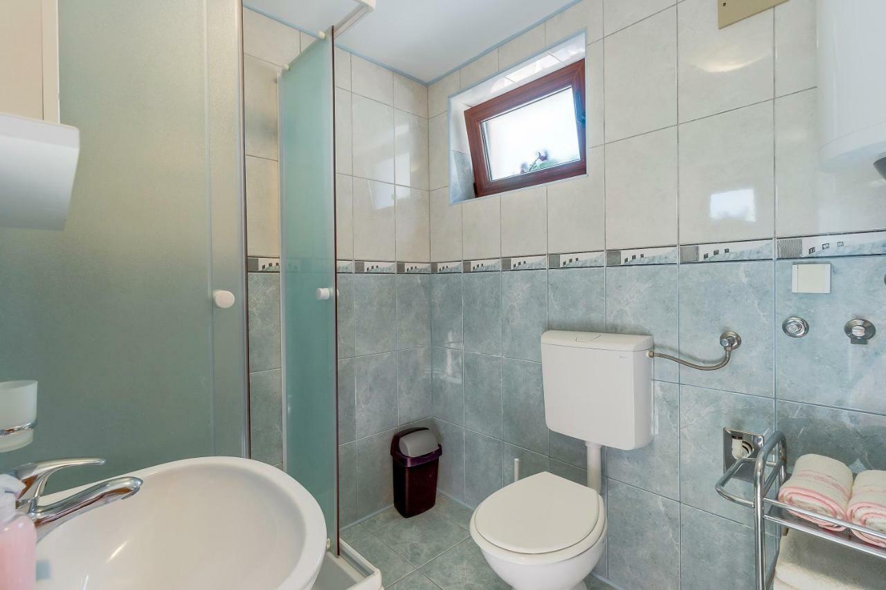 Apartmani Muzic Orlec Ngoại thất bức ảnh